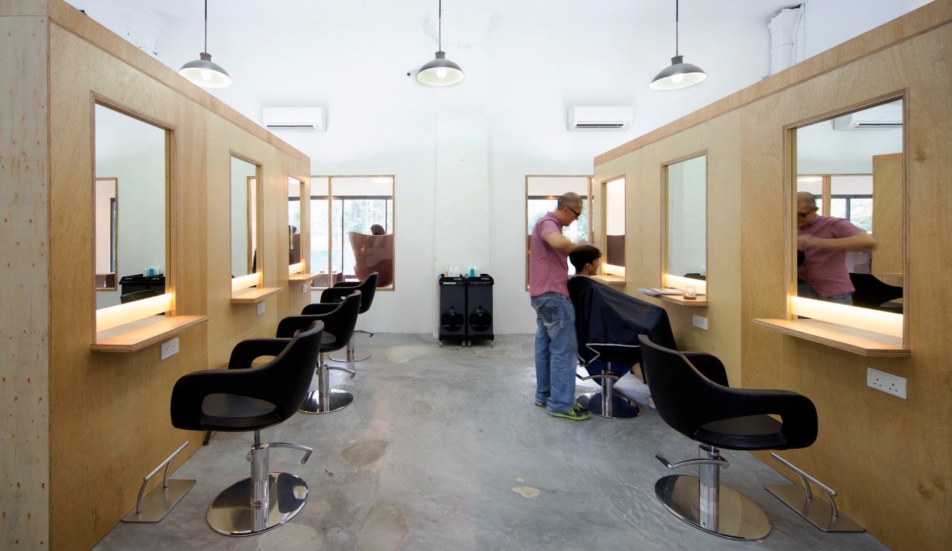 Trimmings Salon & Spa